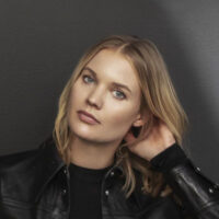 dd2026_portratt_emma_01